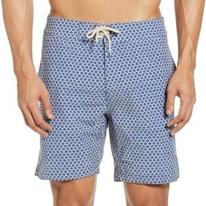 Faherty Scallop Print Board Shorts Size 35